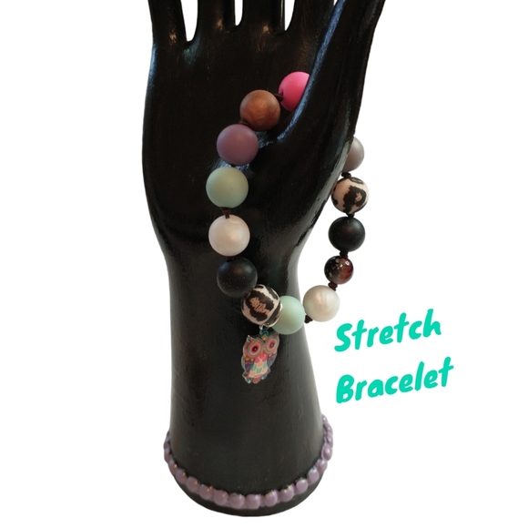 Handmade stretch bracelet silicone balls with owl charm - Picture 1 of 3
